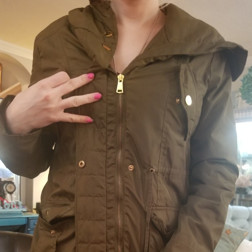 Coat - Picture 5 of 7